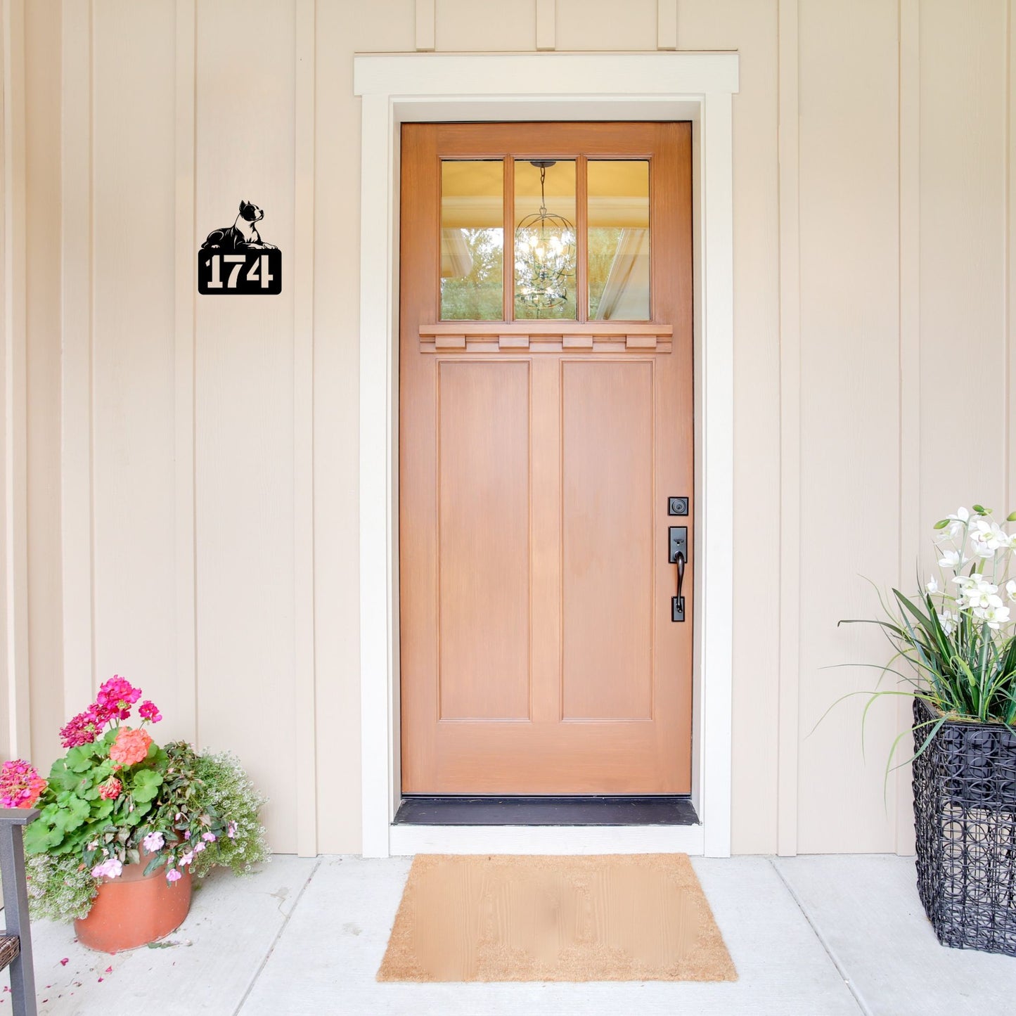 Individuelle Hausnummer mit American Stafford